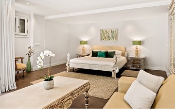 Property slide 18