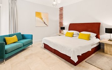 Property slide 20