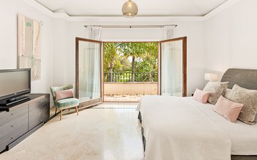 Property slide 25