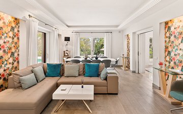 Property slide 30