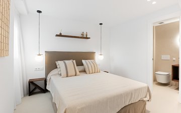 Property slide 24