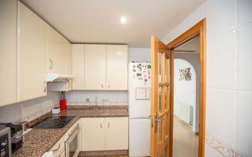 Property slide 10