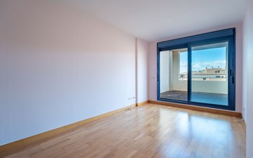 Property slide 14