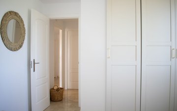 Property slide 20