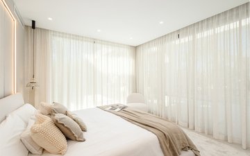 Property slide 34