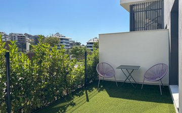 Property slide 15