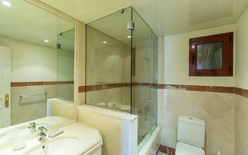 Property slide 15