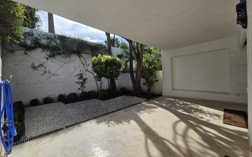 Property slide 22