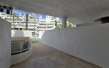 Property slide 39