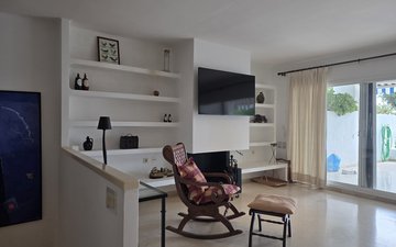 Property slide 8