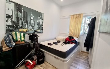 Property slide 25