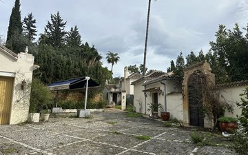 Property slide 25