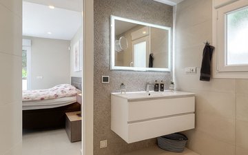 Property slide 12