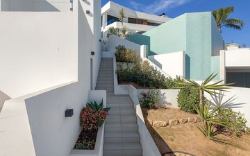 Property slide 52