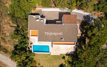 Property slide 10