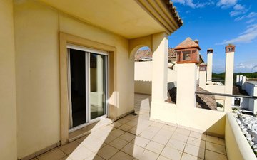 Property slide 18