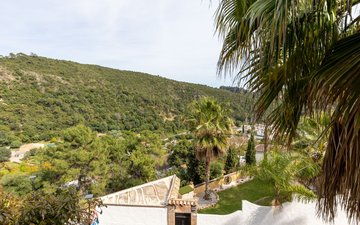Property slide 17