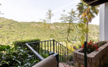 Property slide 18