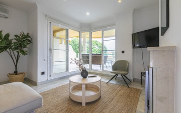 Property slide 15