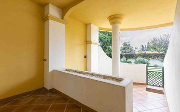 Property slide 38