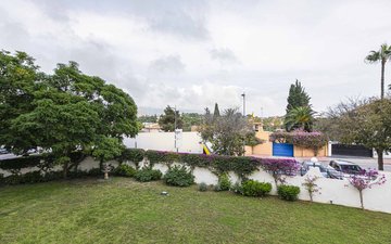 Property slide 42