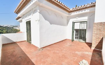 Property slide 35