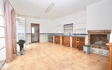 Property slide 52
