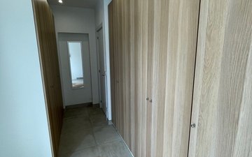 Property slide 21