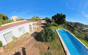 Property slide 50
