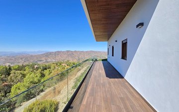 Property slide 45