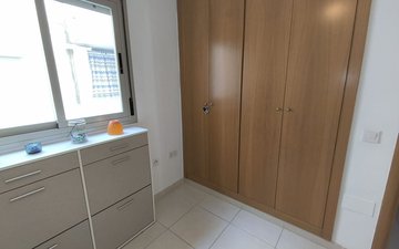 Property slide 22