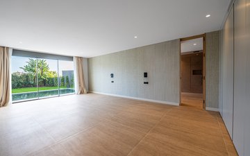 Property slide 15
