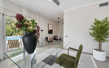 Property slide 30