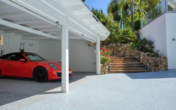 Property slide 33