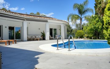 Property slide 55