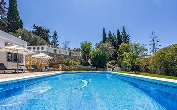 Property slide 33