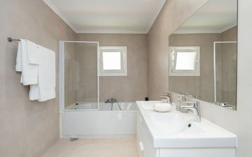 Property slide 15