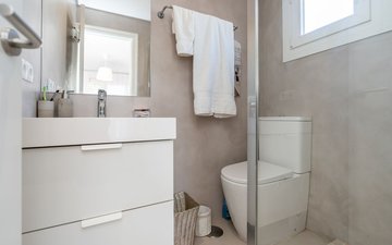 Property slide 25