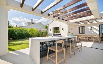 Property slide 21