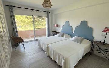 Property slide 17