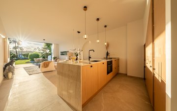 Property slide 6