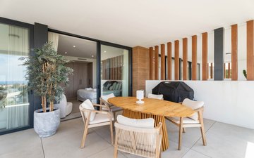 Property slide 20