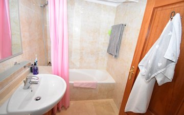 Property slide 27