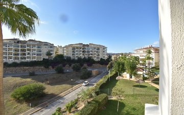 Property slide 39