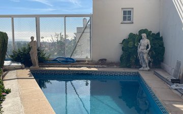 Property slide 30