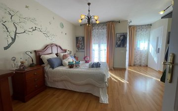 Property slide 65