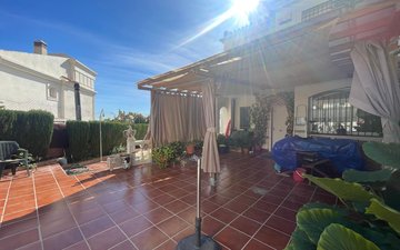 Property slide 85