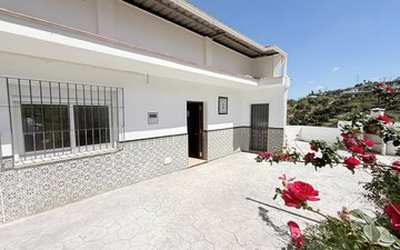 Property slide 21