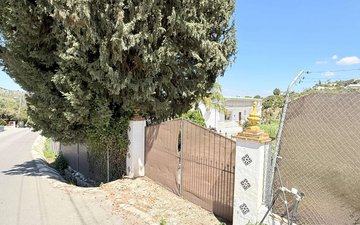 Property slide 33