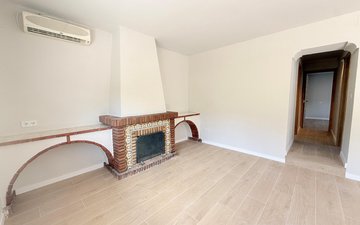 Property slide 4